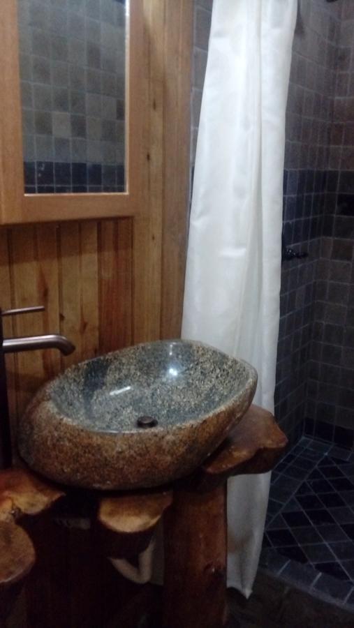 J And H Garden Cabinas Bocas Town Ngoại thất bức ảnh